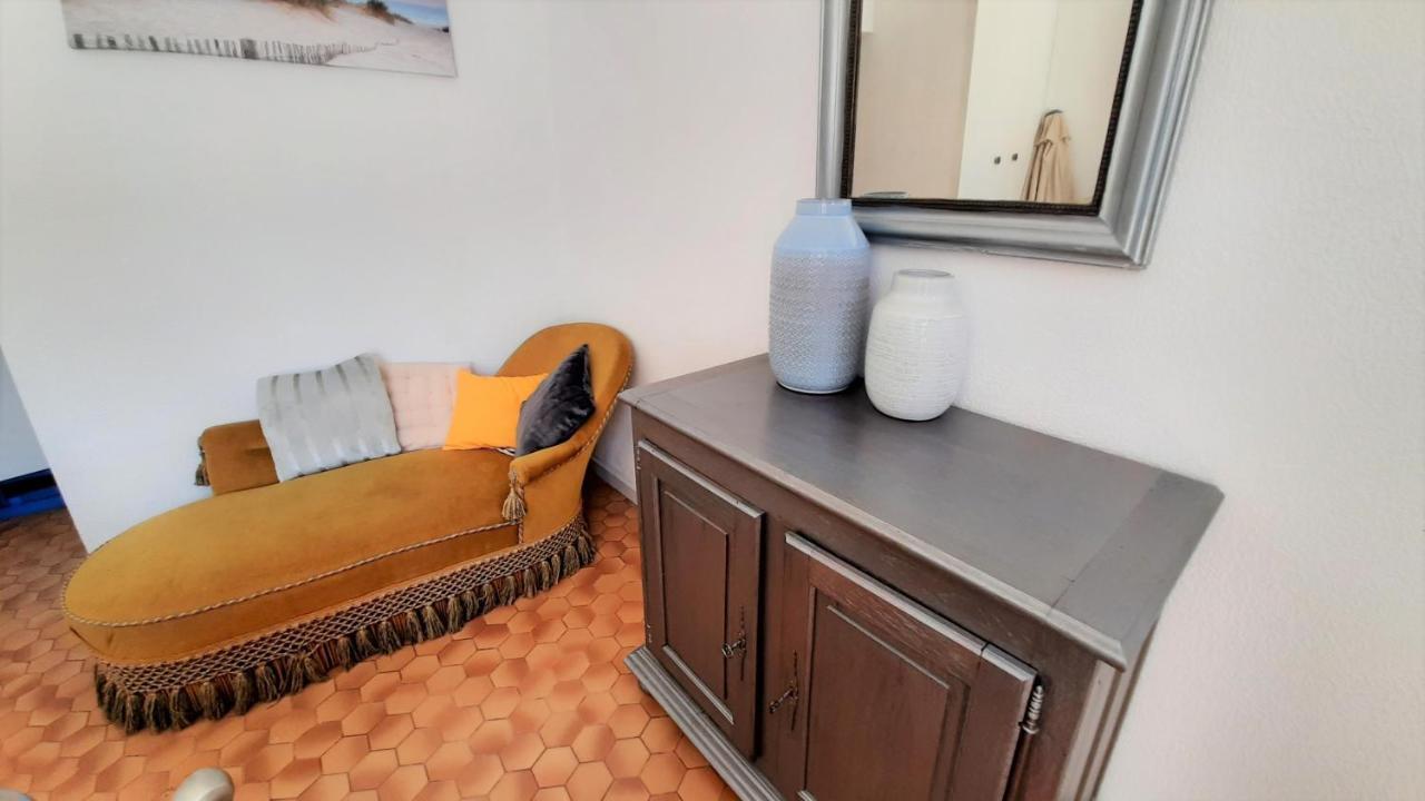 Charmante Maison De Ville Avec Jardin - 2 Chambres - 5 Pers Saint-Jean-de-Monts Kültér fotó