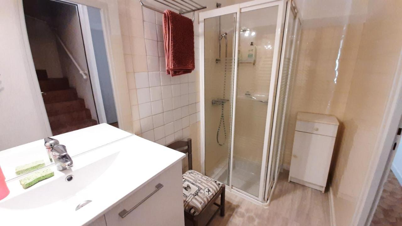 Charmante Maison De Ville Avec Jardin - 2 Chambres - 5 Pers Saint-Jean-de-Monts Kültér fotó